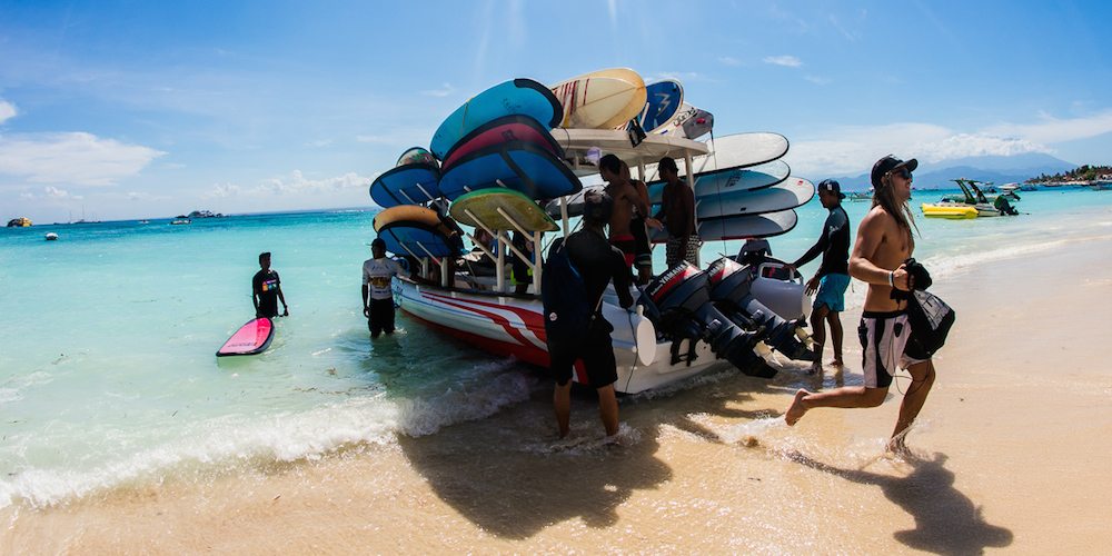 Nusa Lemongan island hopper surf adventure