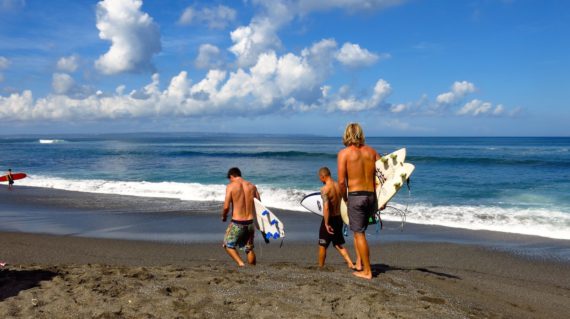Heading Out for a surf at Canggu