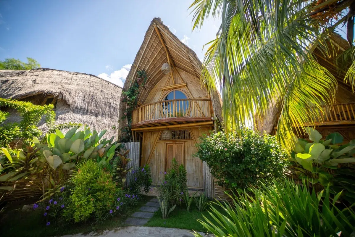 7 DAY LOMBOK SURF CAMP ADVENTURE - Image 4