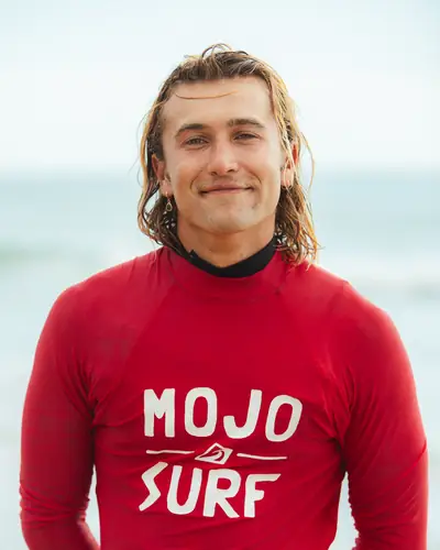 Banjo, Mojosurf surf instructor in Australia