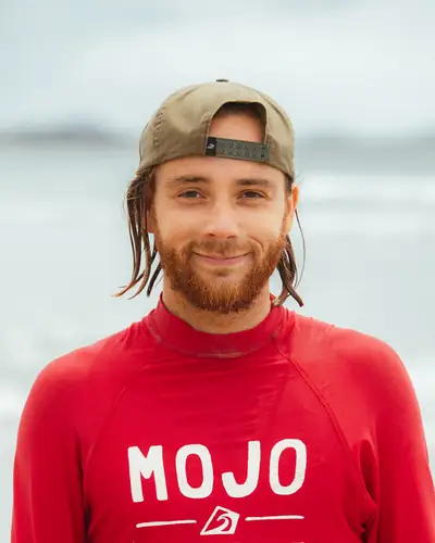 Tommy, Mojosurf surf instructor in Australia